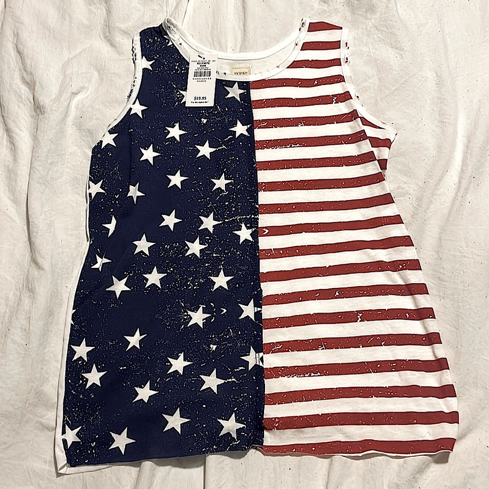 Brand new! Buckle youth American flag shirts.